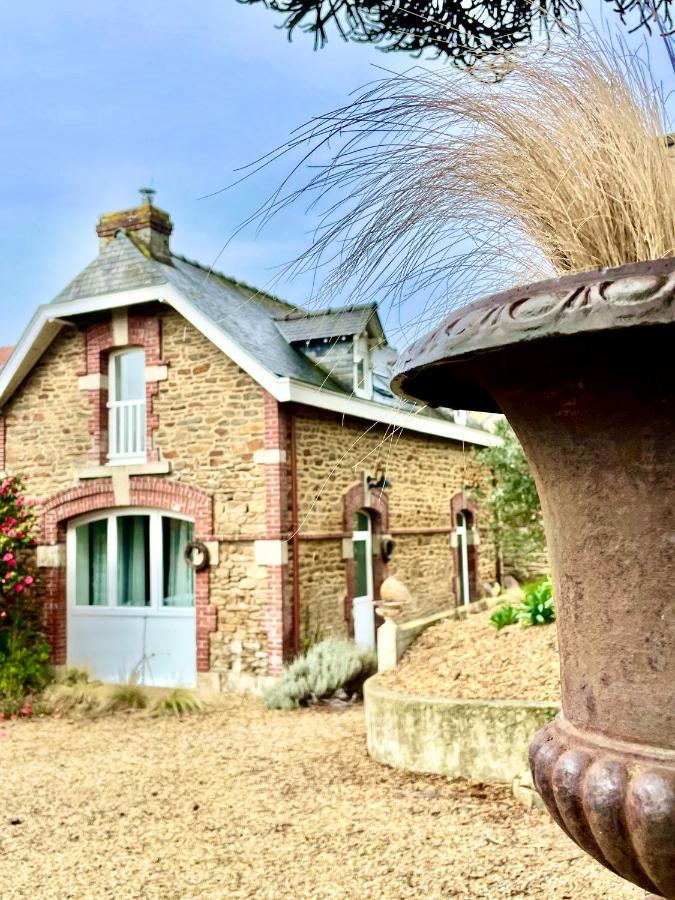 Ker Longitude Villa Динан Екстериор снимка
